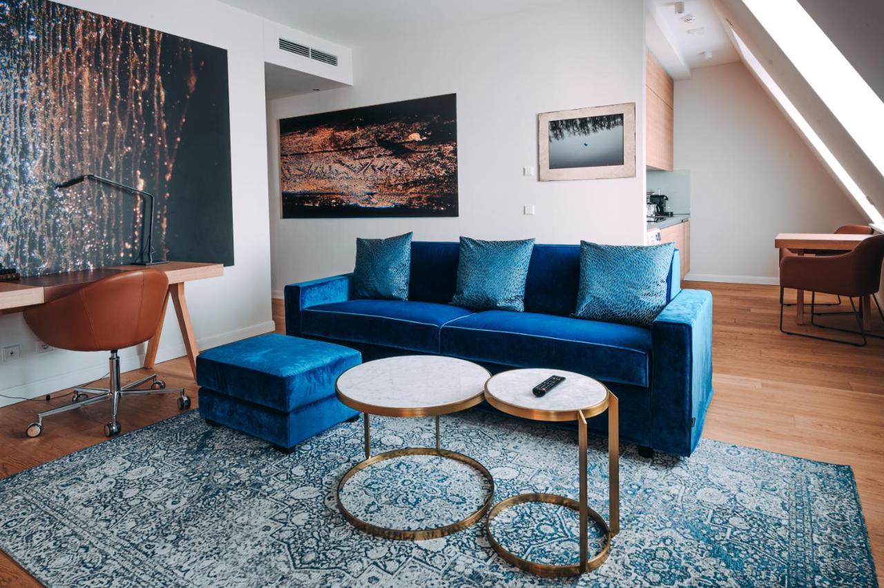 The Wellem, In The Unbound Collection By Hyatt Hotel Düsseldorf Exterior foto A living room in a hotel