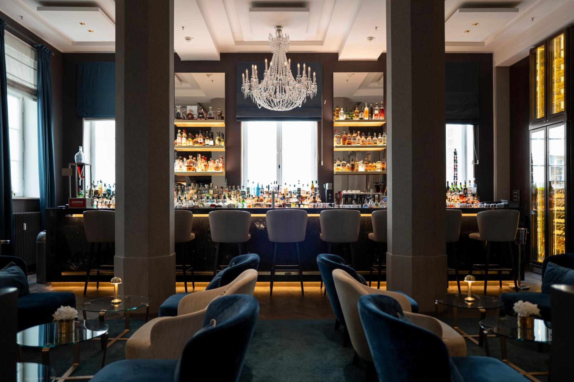 The Wellem, In The Unbound Collection By Hyatt Hotel Düsseldorf Exterior foto The bar at the London Edition
