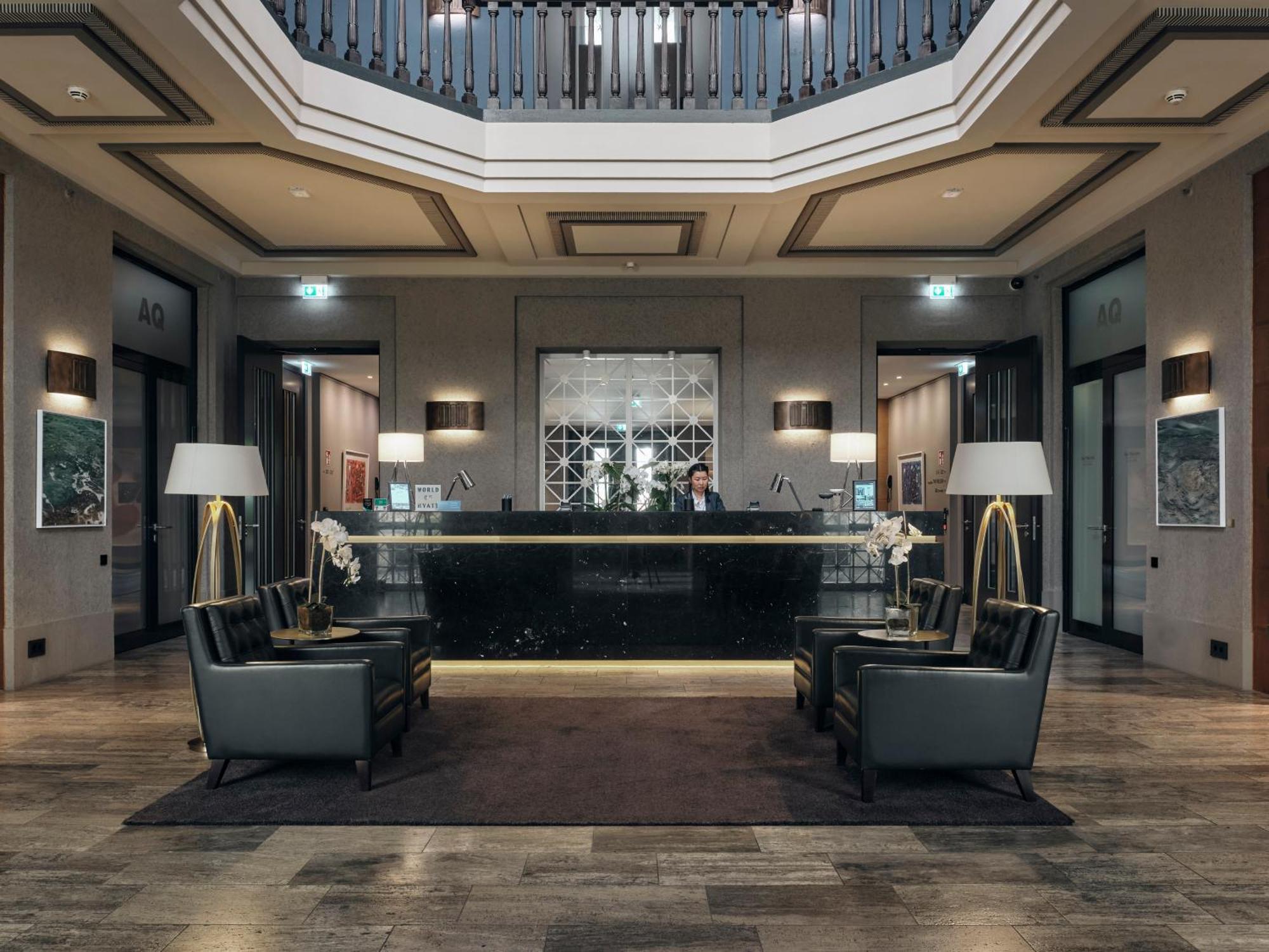 The Wellem, In The Unbound Collection By Hyatt Hotel Düsseldorf Exterior foto The lobby of the hotel
